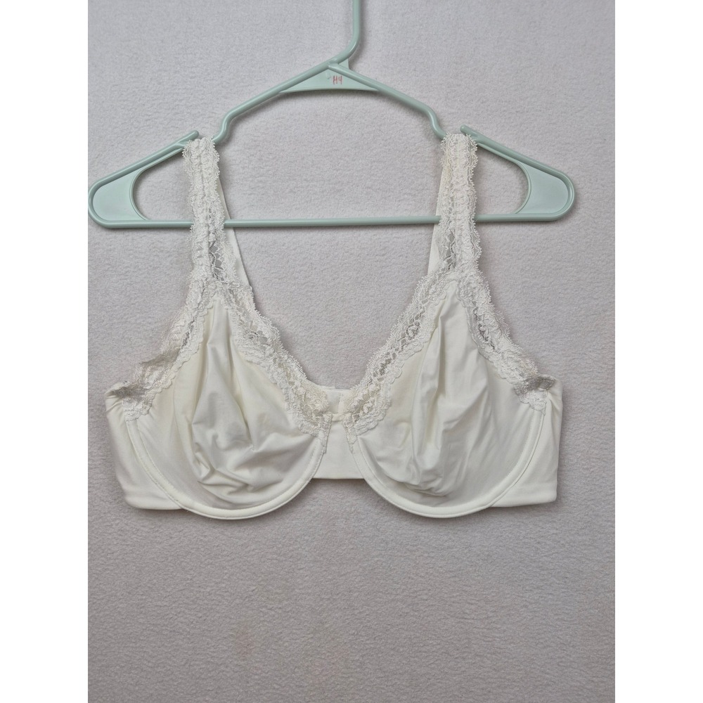 Wacoal Softly Styled Underwire Bra Womens 40D White Lace Stretch Comfort 855301
